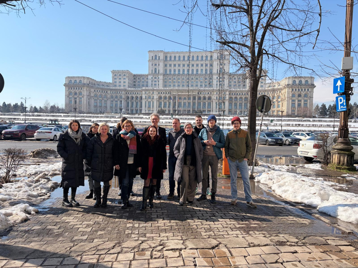 Z Bukurešti: projekt A2PT vstupuje do finále. Přinášíme nástroje, které českým městům pomůžou lépe propojit chůzi, kolo a veřejnou dopravu