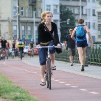 Pražané mají chuť jezdit na kole. Jaké podmínky jim město připraví? 
