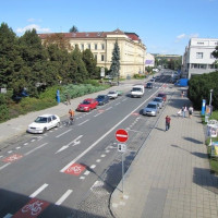 Zjednosměrněná ulice Hradební v Uherském Hradišti