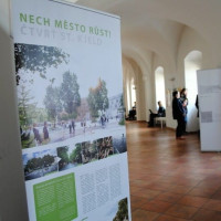 Odborné veřejnosti se výstavy představily v budově Konviktu, která je součástí Univerzity Palackého v Olomouci. Foto: Jitka Vrtalová